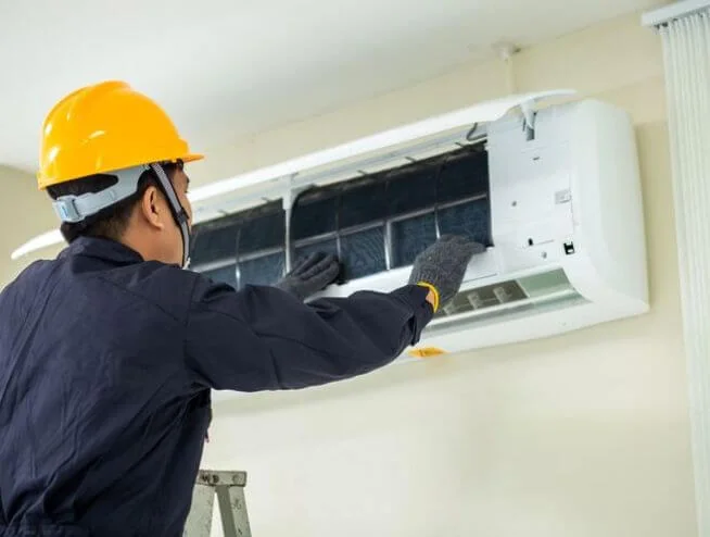 Pre-season air conditioner maintenance checkup service